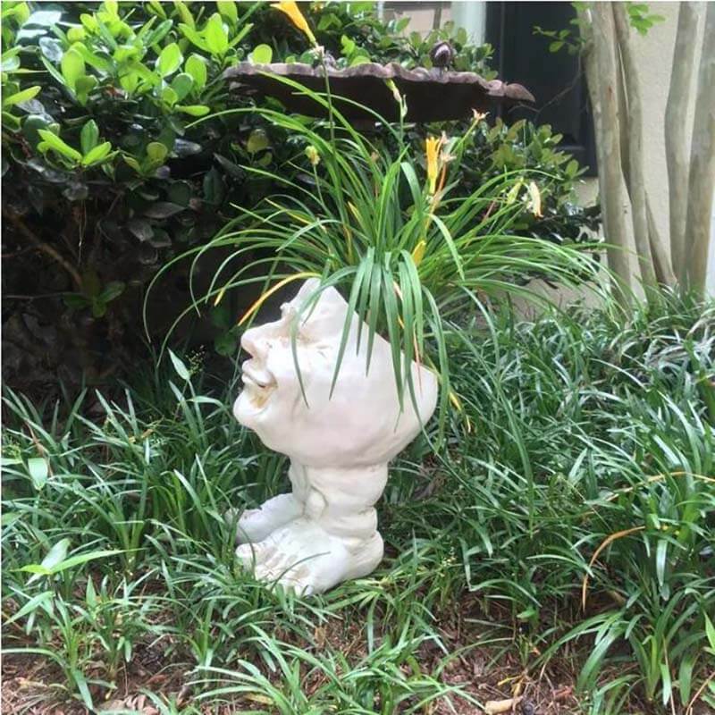 Muggly's The Face Statue Planter